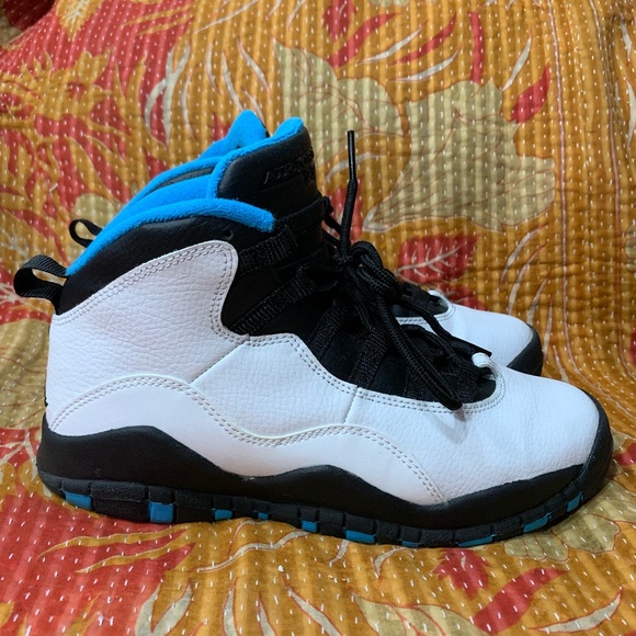 jordan 10 teal and white